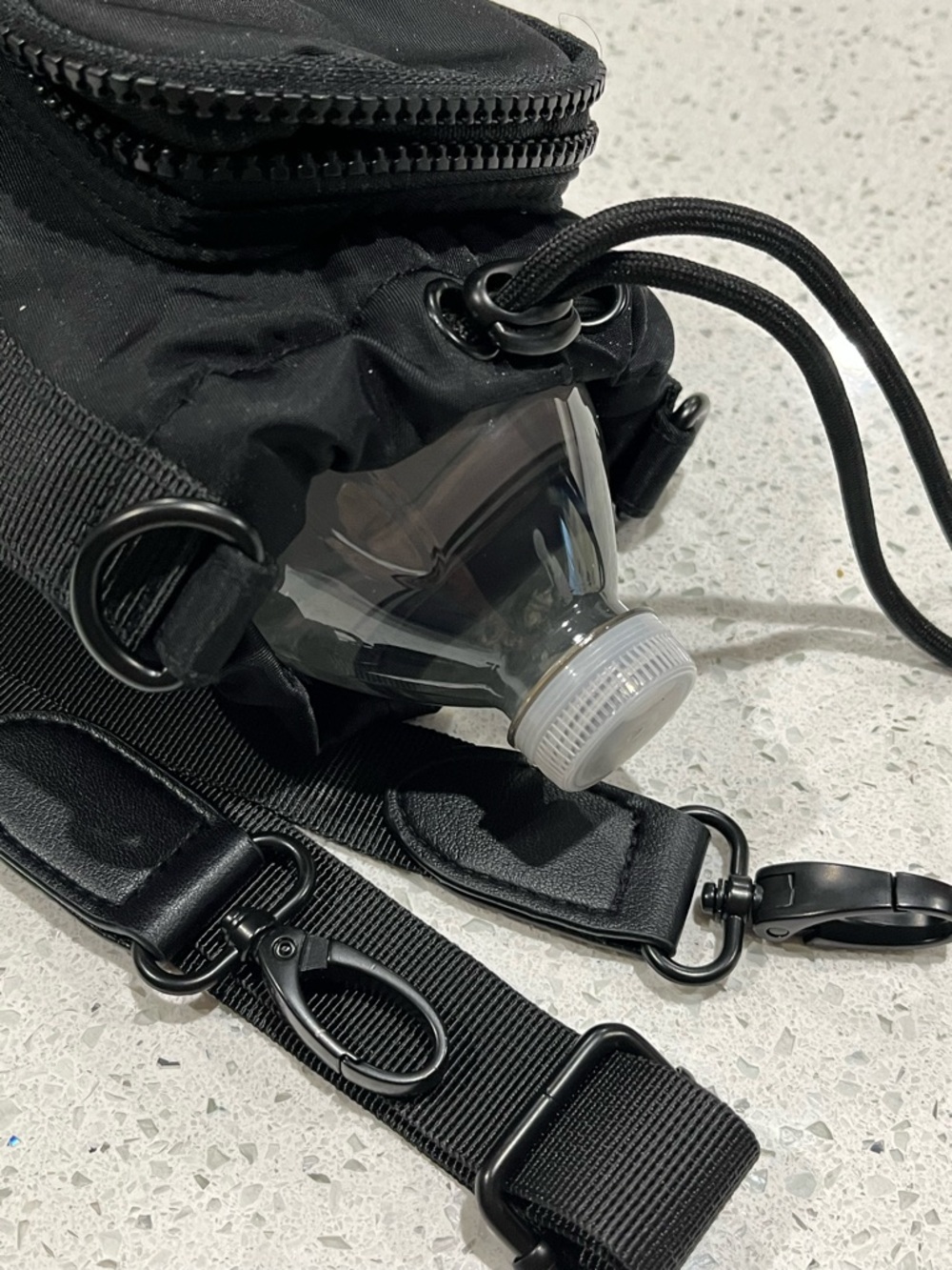 FitAid Insulated Adjustable Strap Water Bottle Carrier Bag - Picture 5 of 10